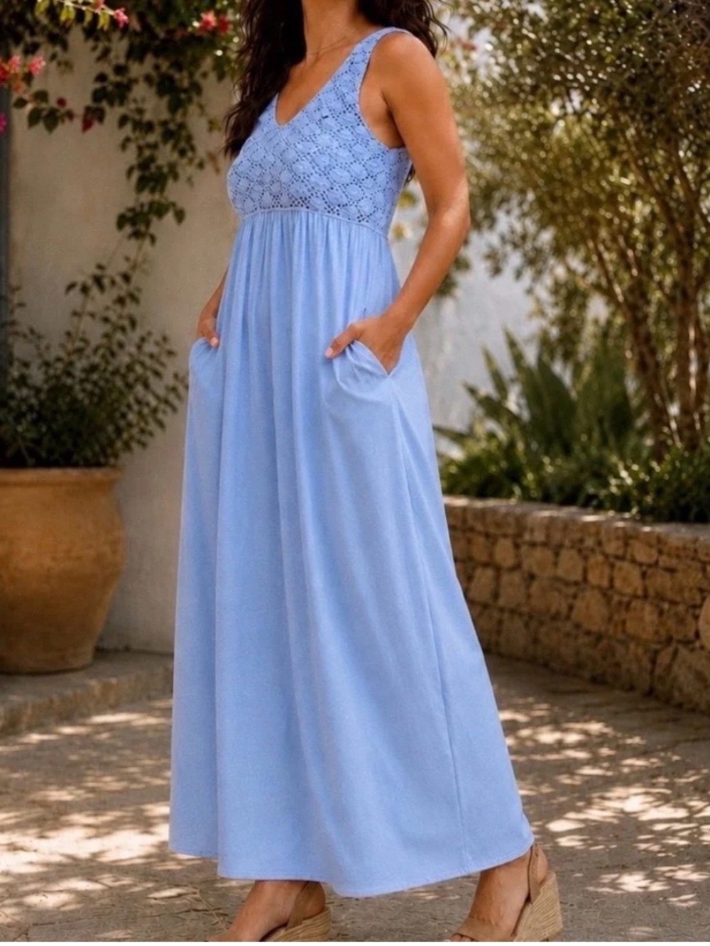 Aerie Crochet dress Maxi Ocean
Sky 100% Cotton